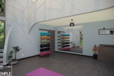 Estudio en Playa Chiquita - Studio Yoga